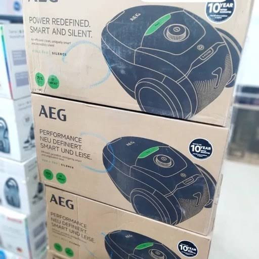 جاروبرقی کیسه ای AEG سوپرسایلنت آ ا گ مدل VX 82 10 KO – AEG VX 82 10 KO Vacuum Cleaner